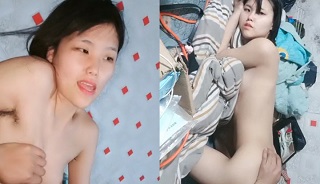 勾引亲妹妹激情激情啪啪乱伦游戏,摩擦鸡巴滑进骚穴激情抽插