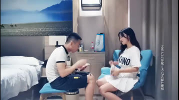 中奖了,不仅人漂亮,小穴嫩的都舍不得用力操了